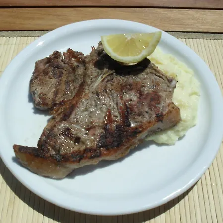 Lägenhetshotell Talos Kato Daratso