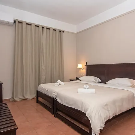 Aparthotel Talos