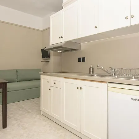 Aparthotel Talos Kato Daratso