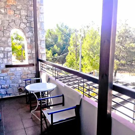 Aparthotel Talos Kato Daratso